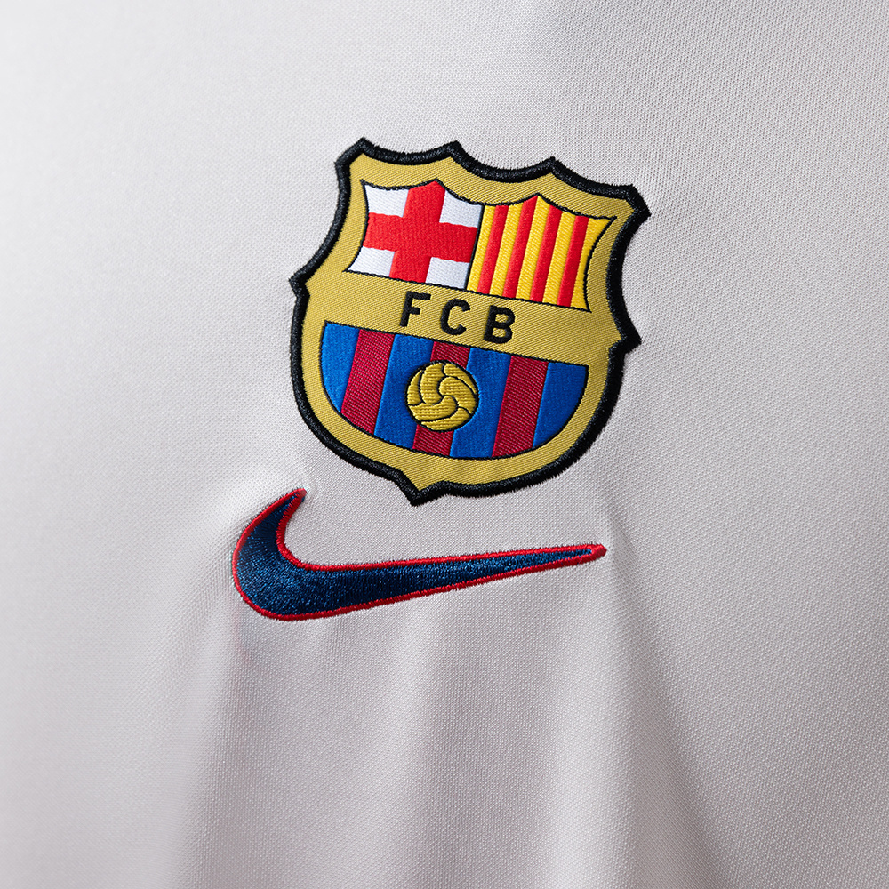 Barcelona 1998/99 Away Long Sleeve Retro Jersey – Vintage Replica Football Soccer Shirt – Size S–XXL