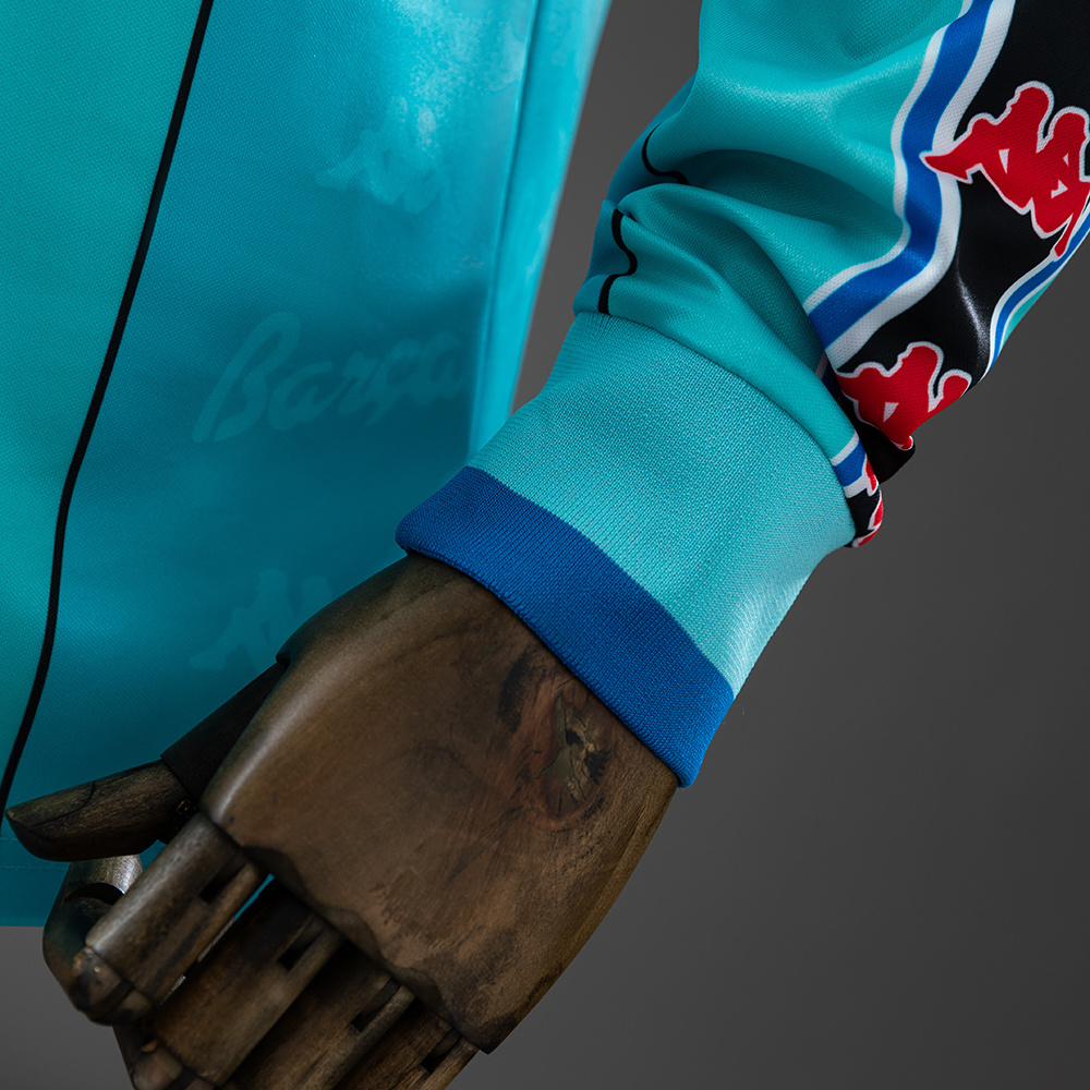 Barcelona 1996/97 Away Long Sleeve Retro Jersey – Vintage Replica Football Soccer Shirt – Size S–XXL