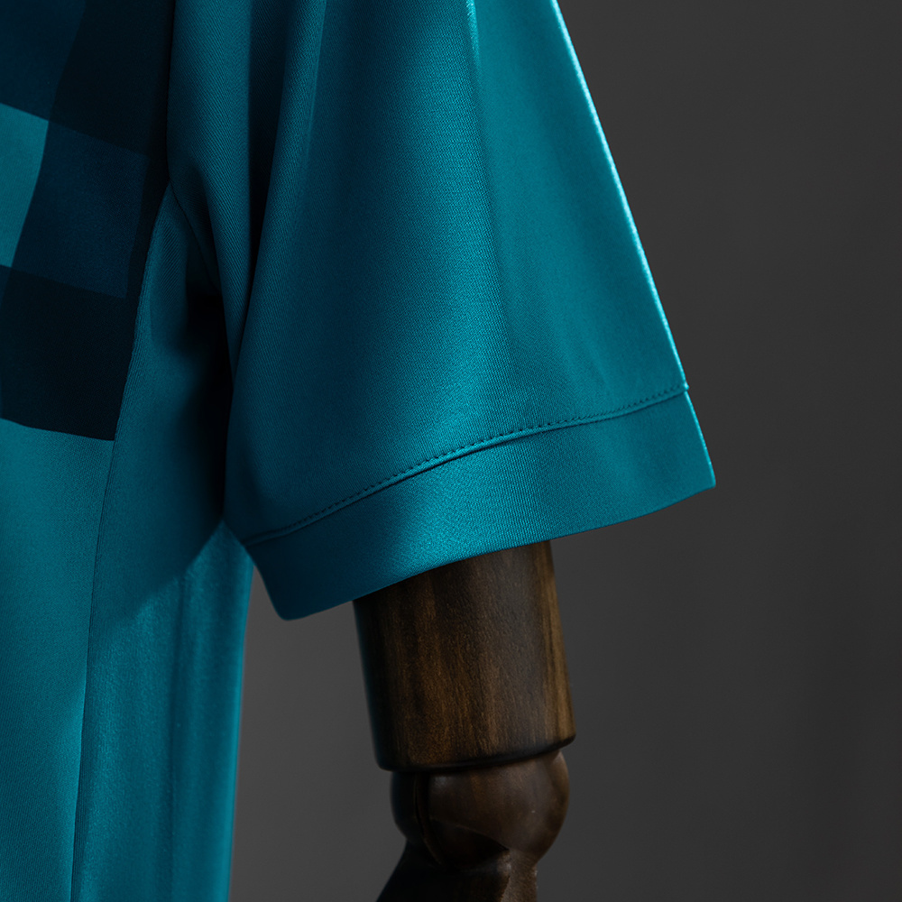 Real Madrid 2017/18 Second Away Retro Jersey – Vintage Replica Football Soccer Shirt – S–XXL