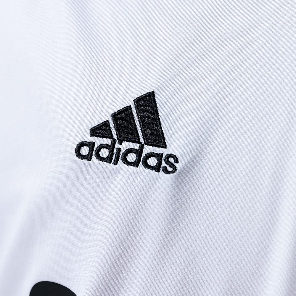 Real Madrid 2005/06 Home Retro Jersey – Vintage Replica Football Soccer Shirt – S–XXL