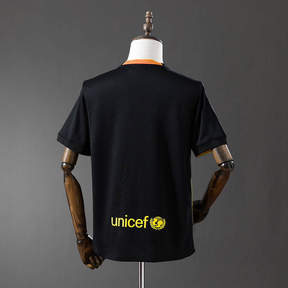 Barcelona 2013/14 Second Away Retro Jersey – Vintage Replica Football Soccer Shirt – Size S–XXL