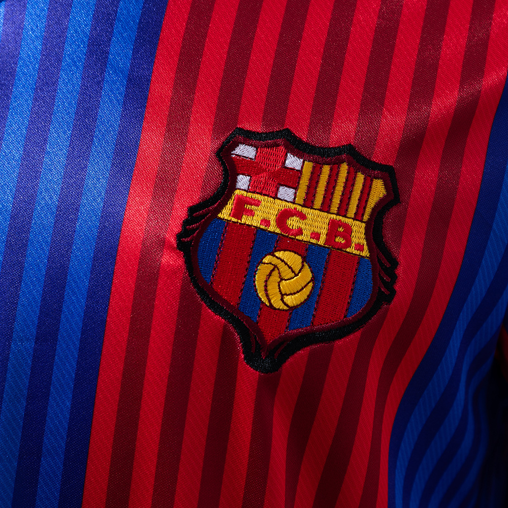 Barcelona 1992 Home Long Sleeve Retro Jersey – Vintage Replica Football Soccer Shirt – Size S–XXL