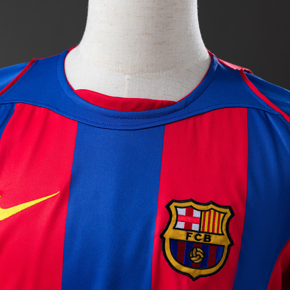 Barcelona 2004/05 Home Retro Jersey – Vintage Replica Football Soccer Shirt – Size S–XXL