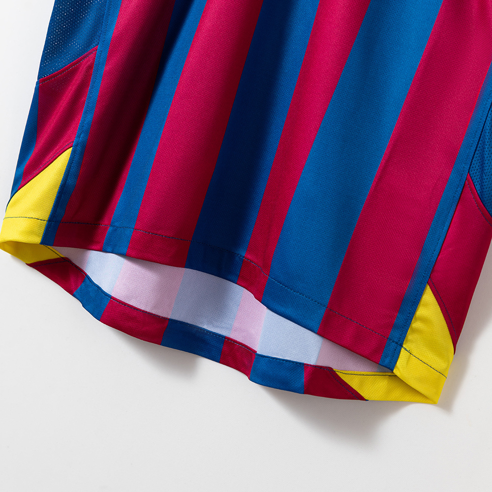 Barcelona 2005/06 Home Retro Jersey – Vintage Replica Football Soccer Shirt – Size S–4XL