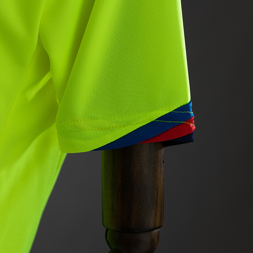 Barcelona 2005/06 Away Retro Jersey – Vintage Replica Football Soccer Shirt – Size S–XXL