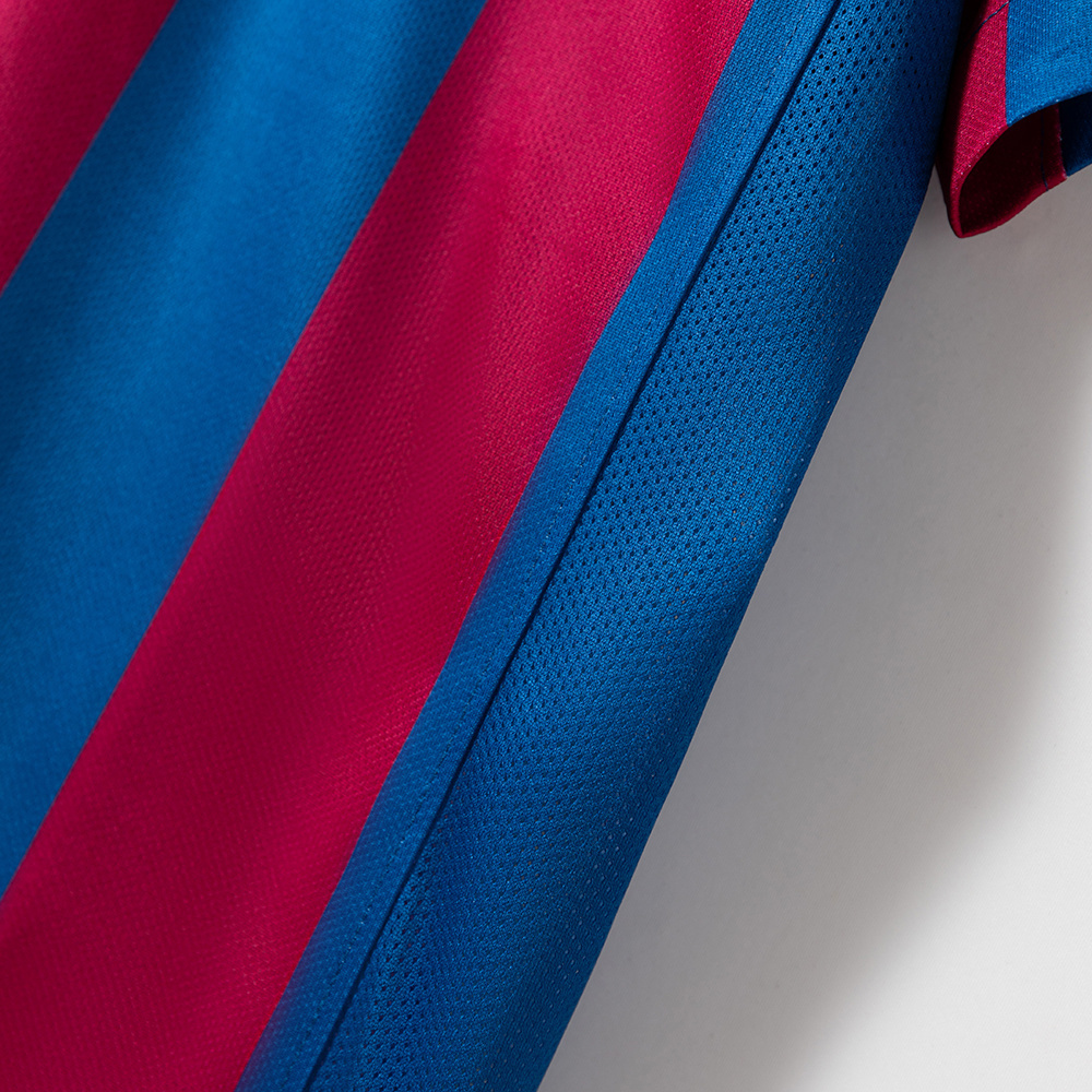 Barcelona 2005/06 Home Retro Jersey – Vintage Replica Football Soccer Shirt – Size S–4XL