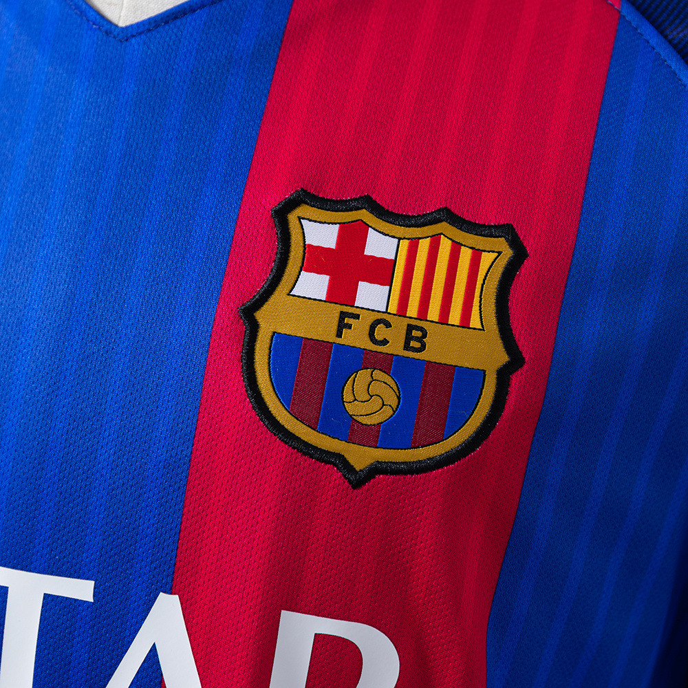 Barcelona 2016/17 Home Retro Jersey – Vintage Replica Football Soccer Shirt – Size S–XXL