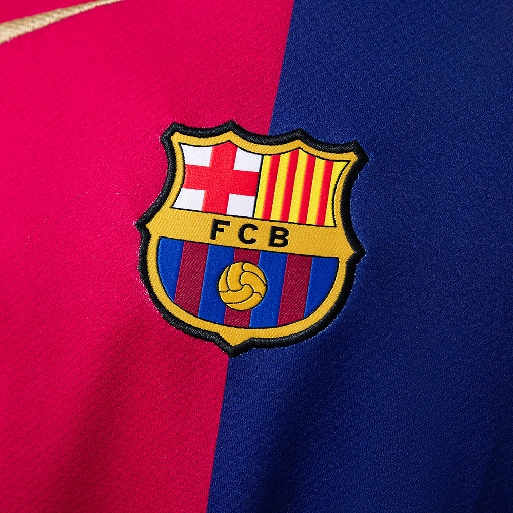 Barcelona 24/25 Home x TRAVIS SCOTT Limited Edition Jersey – Vintage Replica Football Soccer Shirt – Size S–4XL