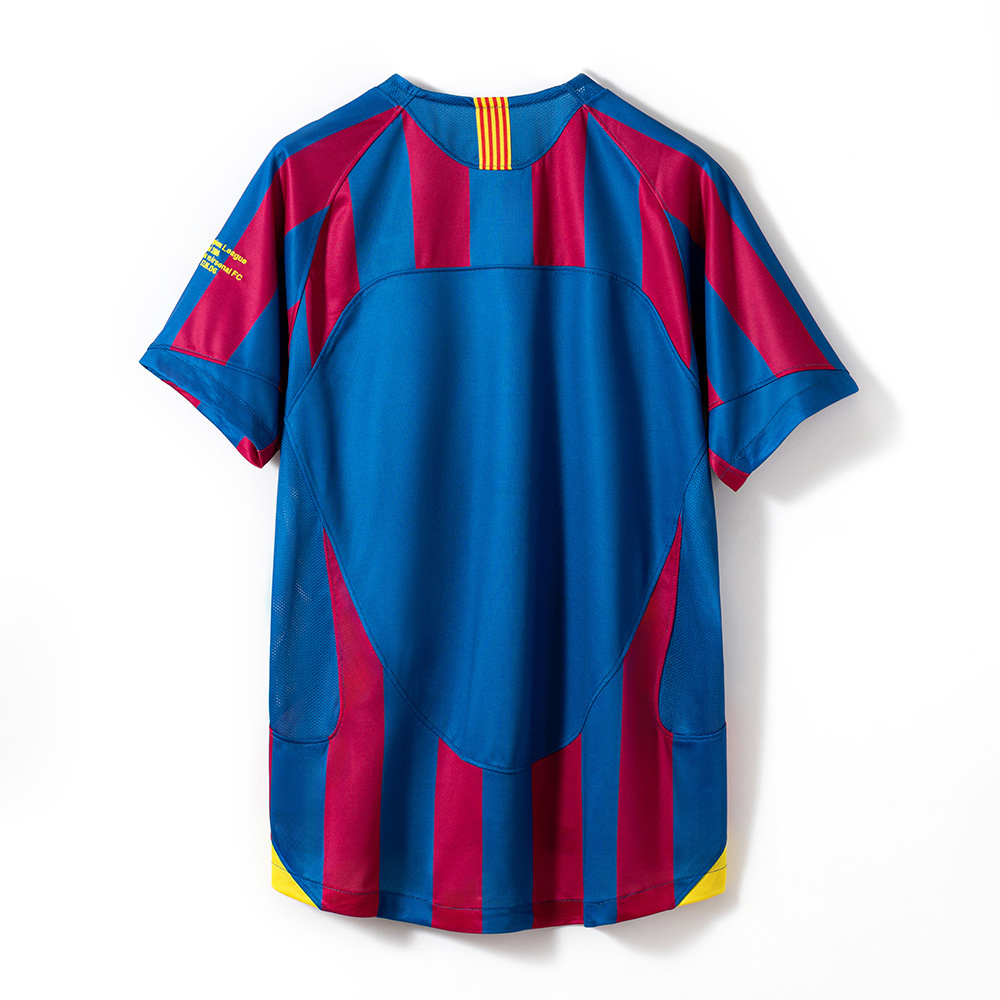 Barcelona 2005/06 Home Retro Jersey – Vintage Replica Football Soccer Shirt – Size S–4XL
