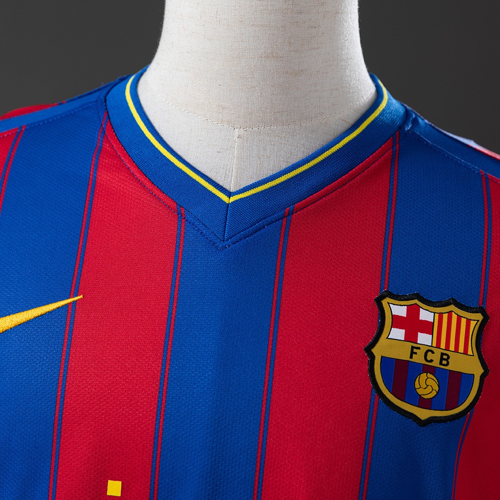 Barcelona 2009/10 Home Long Sleeve Retro Jersey – Vintage Replica Football Soccer Shirt – Size S–XXL