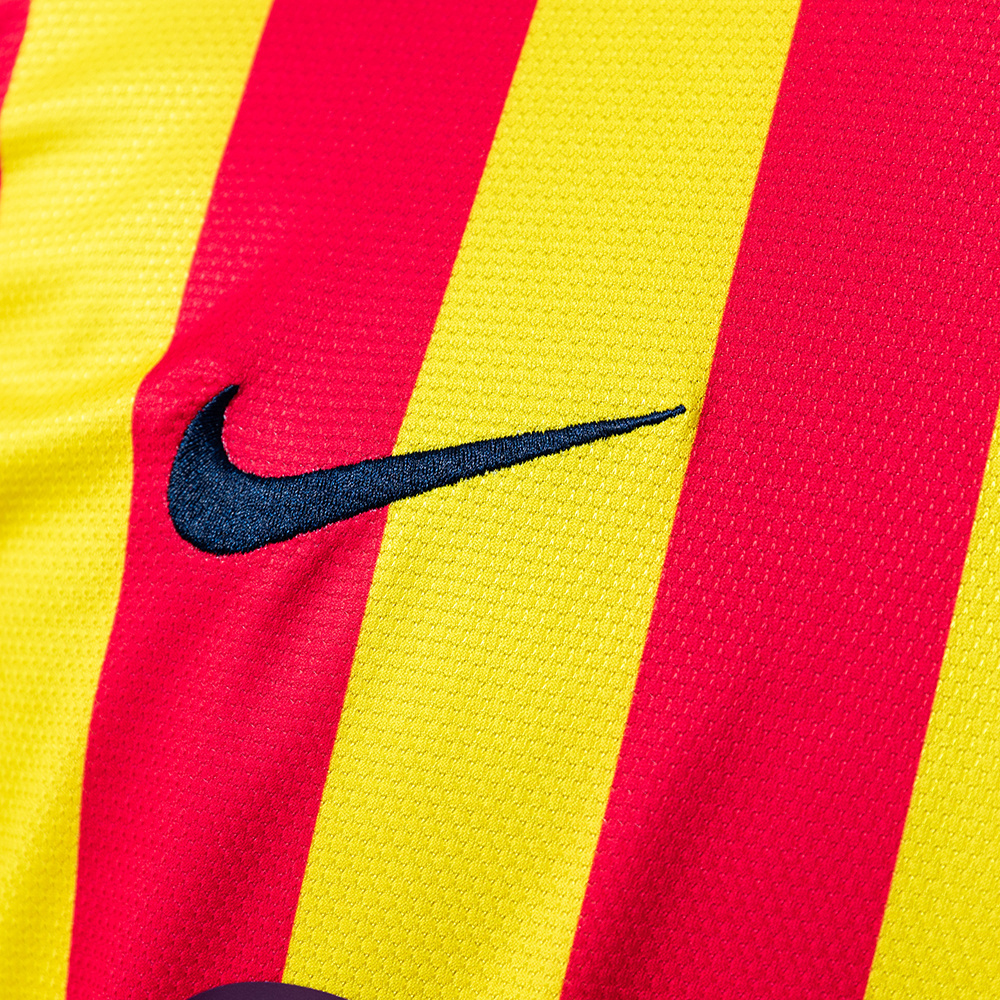 Barcelona 2013/14 Away Retro Jersey – Vintage Replica Football Soccer Shirt – Size S–XXL