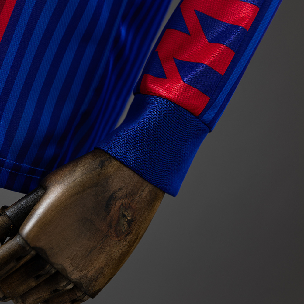 Barcelona 1992 Home Long Sleeve Retro Jersey – Vintage Replica Football Soccer Shirt – Size S–XXL