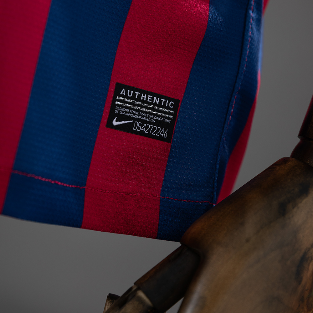 Barcelona 2013/14 Home Retro Jersey – Vintage Replica Football Soccer Shirt – Size S–XXL