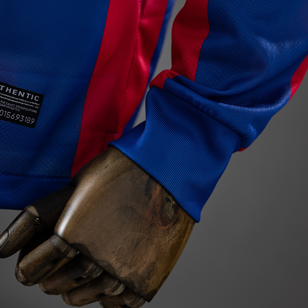 Barcelona 2010/11 Home Long Sleeve Retro Jersey – Vintage Replica Football Soccer Shirt – Size S–XXL