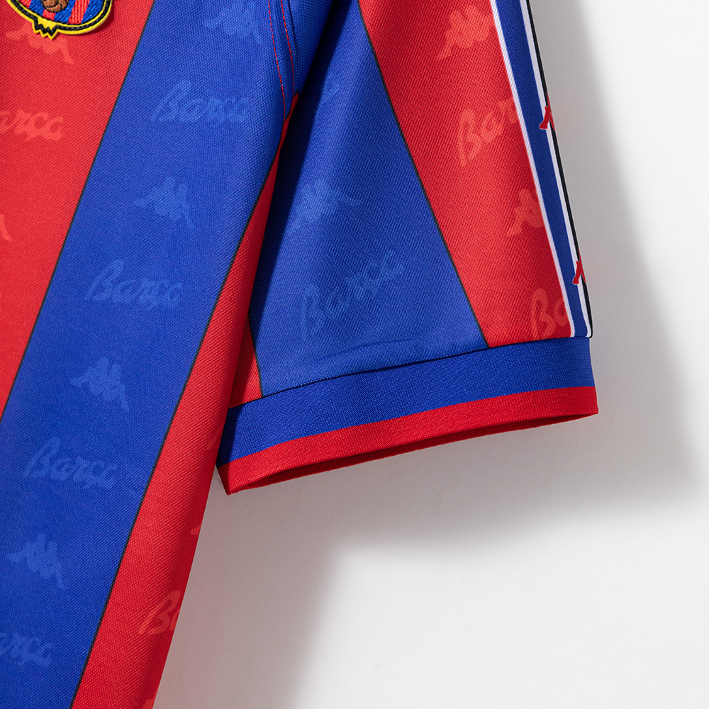 Barcelona 1995/97 Home Retro Jersey – Vintage Replica Football Soccer Shirt – Size S–XXL