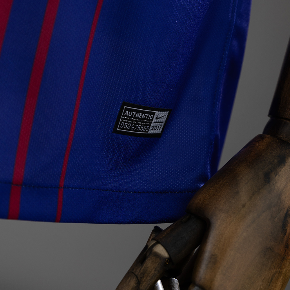 Barcelona 2017/18 Home Retro Jersey – Vintage Replica Football Soccer Shirt – Size S–XXL