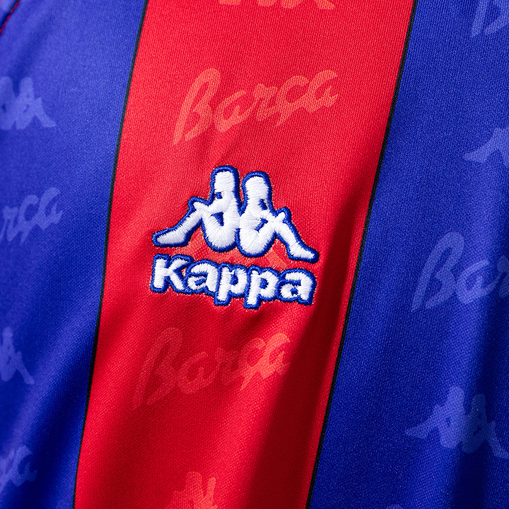 Barcelona 1995/97 Home Long Sleeve Retro Jersey – Vintage Replica Football Soccer Shirt – Size S–XXL