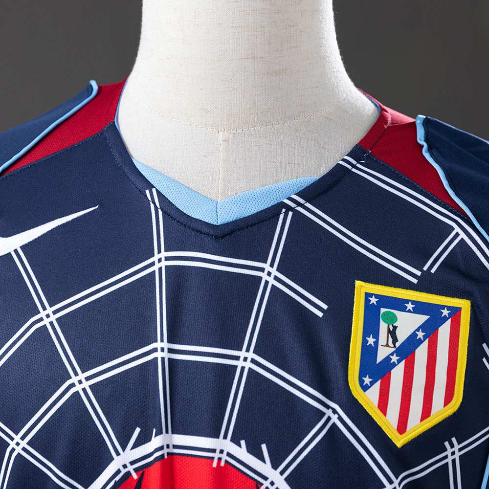 Atletico Madrid 2004/05 Away Retro Jersey – Vintage Replica Football Soccer Shirt – Size S–XXL