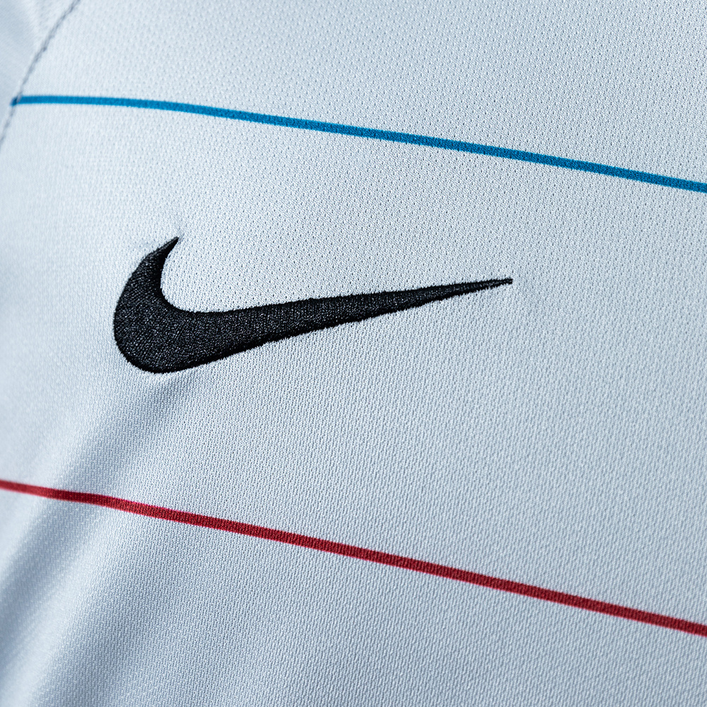 Barcelona 2003/04 Away Retro Long Sleeve Jersey – Vintage Replica Football Soccer Shirt – Size S–XXL