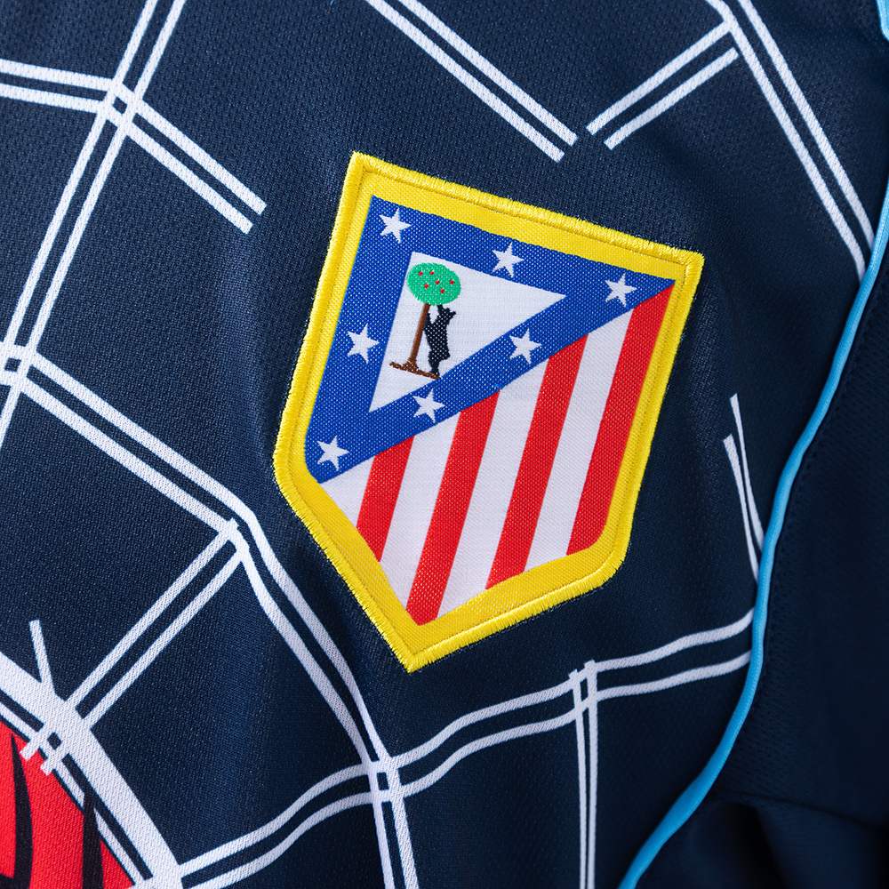 Atletico Madrid 2004/05 Away Long Sleeve Retro Jersey – Vintage Replica Football Soccer Shirt – Size S–XXL