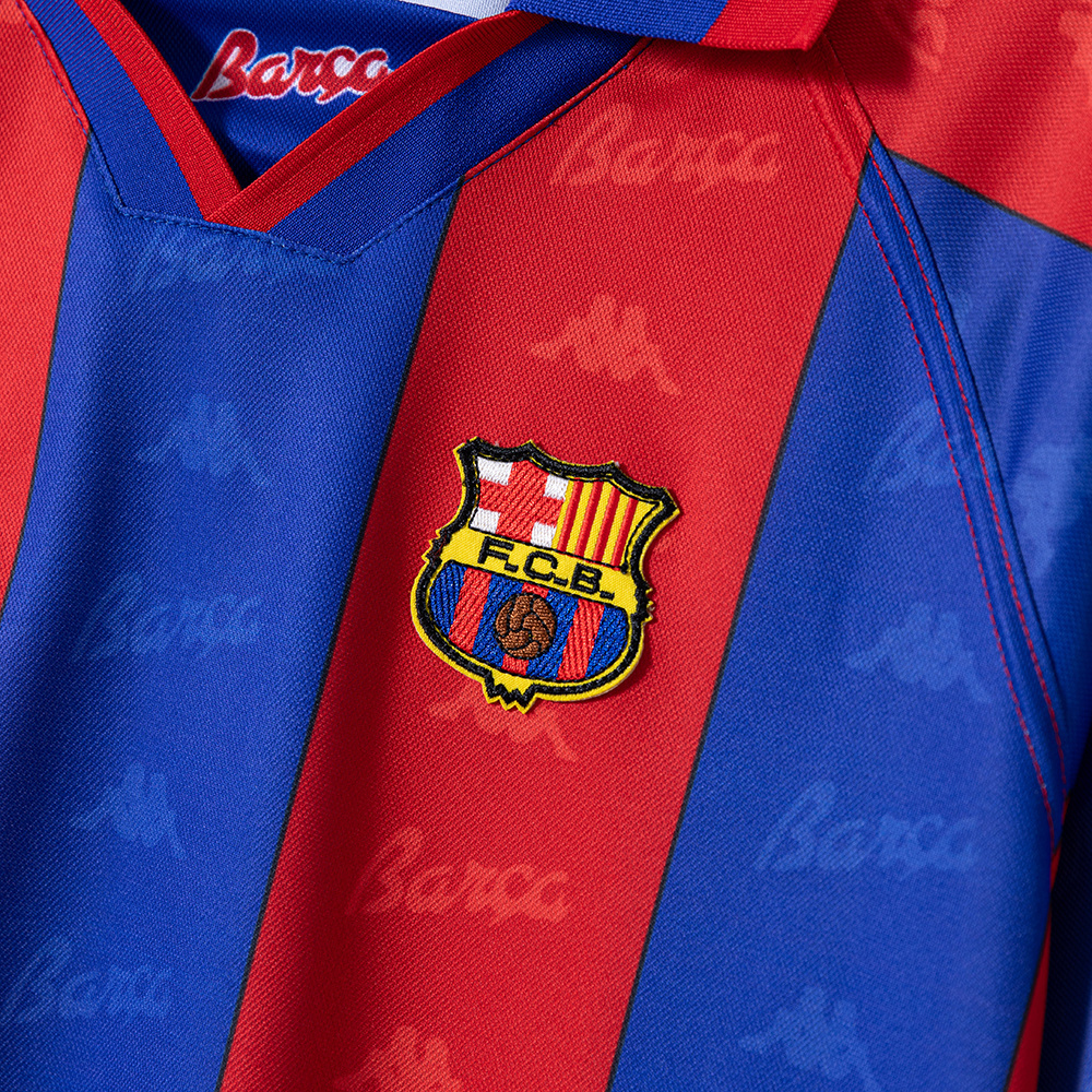 Barcelona 1995/97 Home Retro Jersey – Vintage Replica Football Soccer Shirt – Size S–XXL
