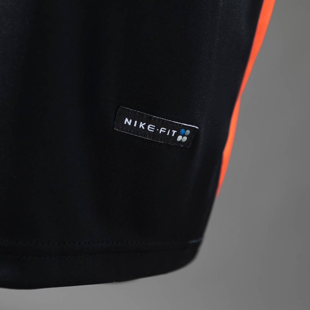 Valencia 2006/07 Away Retro Jersey – Vintage Replica Football Soccer Shirt – Size S–XXL