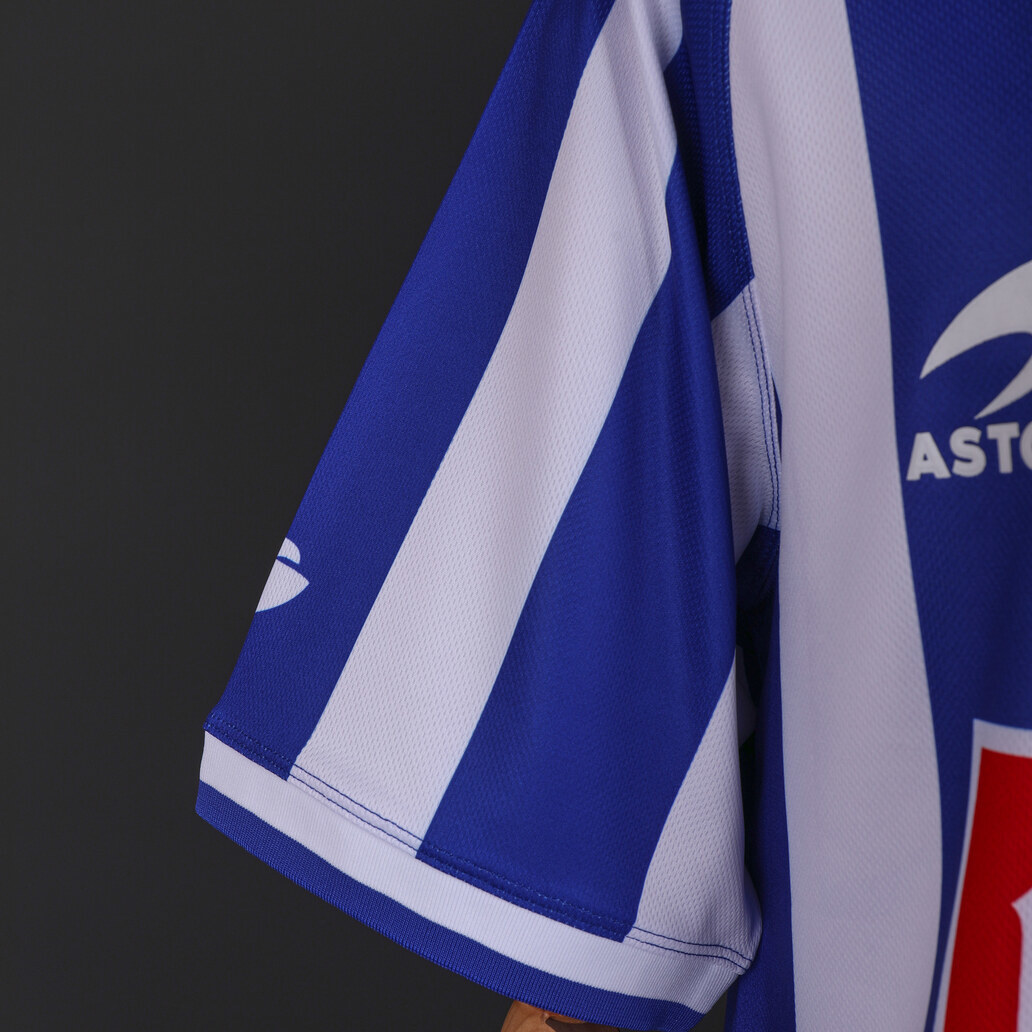 Real Sociedad 2002/03 Home Retro Jersey – Vintage Replica Football Soccer Shirt – Size S–XXL