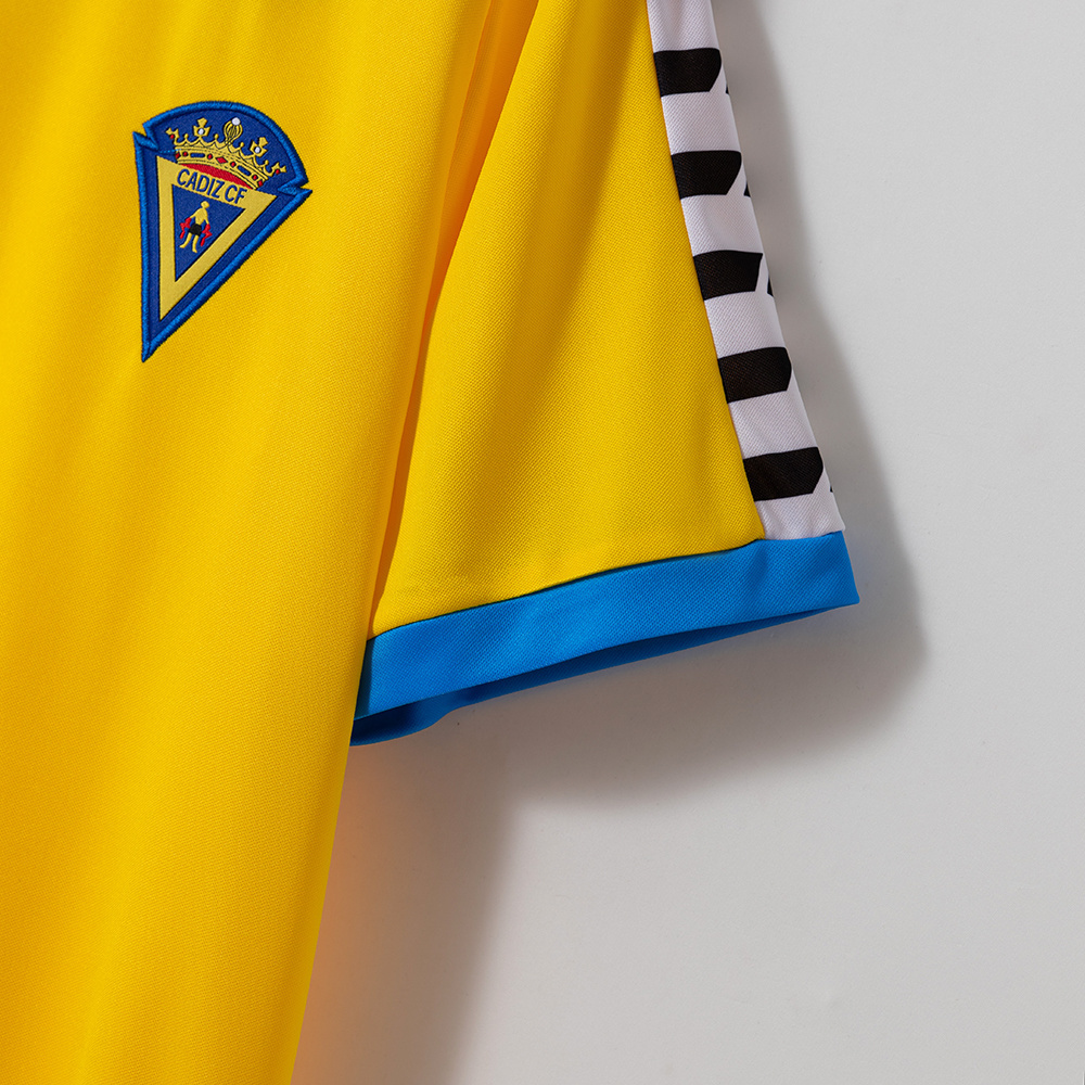 Retro Cádiz CF 1983/84 Home Jersey – Vintage Replica Football Soccer Shirt – Size S–2XL