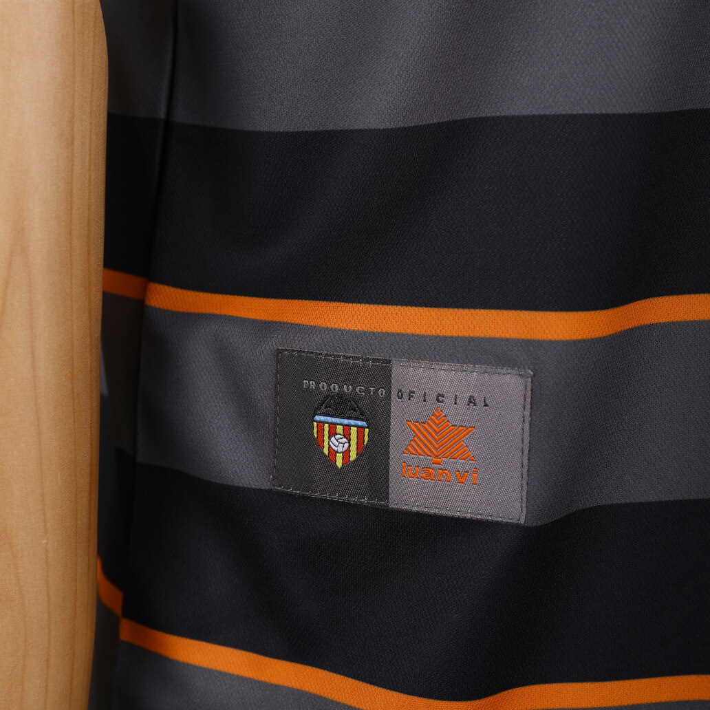 Valencia 1999/00 Second Away Retro Jersey – Vintage Replica Football Soccer Shirt – Size S–XXL