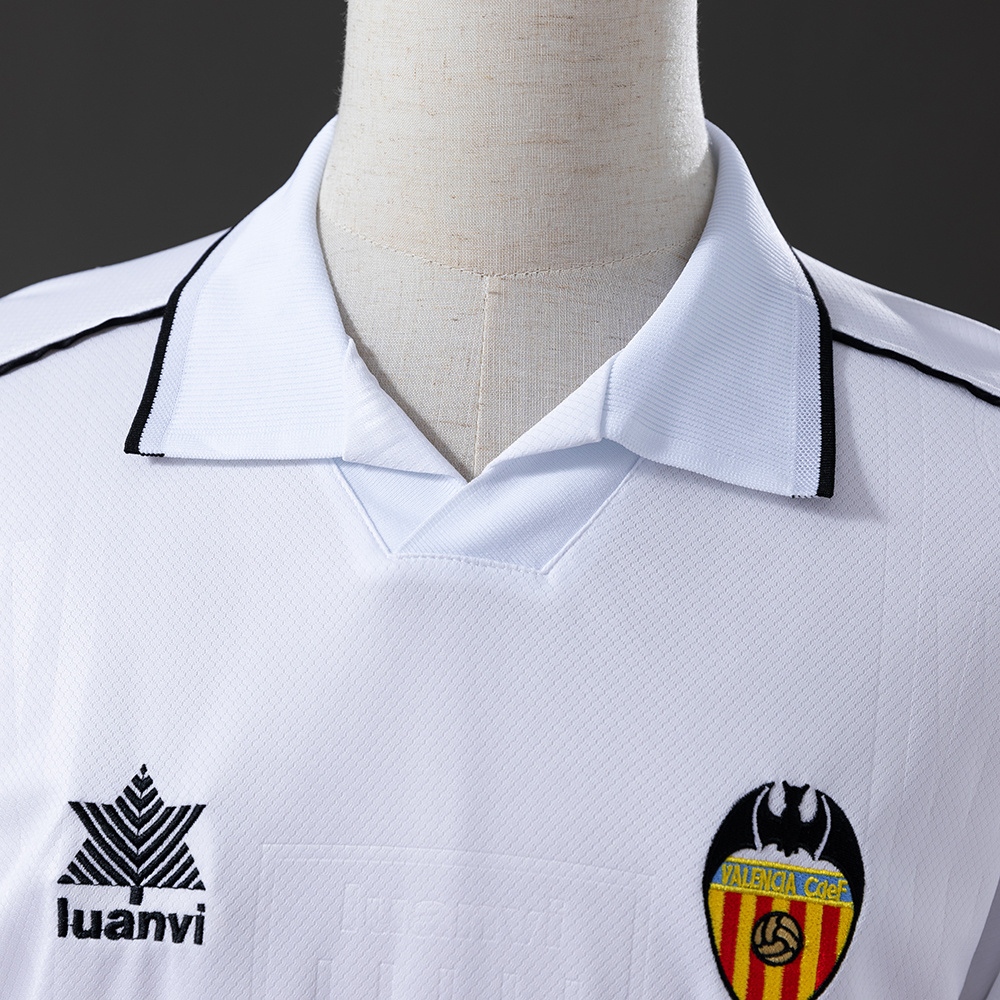 Valencia 1996/97 Home Retro Jersey – Vintage Replica Football Soccer Shirt – Size S–XXL