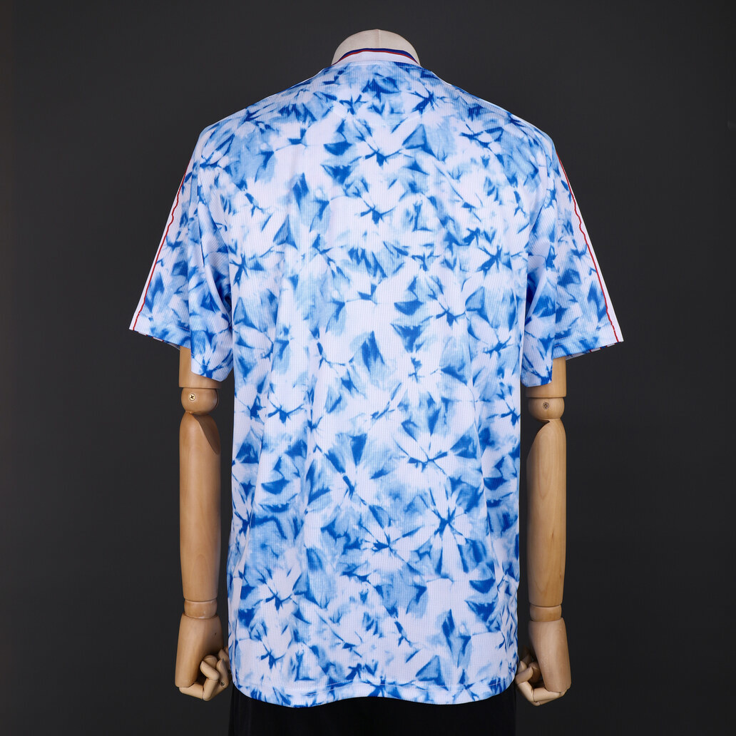 Manchester United 2020/21 Human Race Blue Retro Jersey – Classic Replica Football Soccer Shirt – Size S–XXL