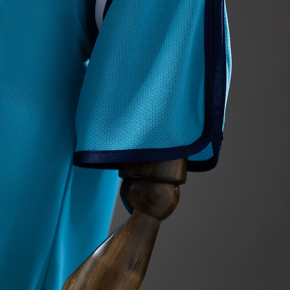 Manchester City 2002/03 Home Retro Jersey – Classic Replica Football Soccer Shirt – Size S–XXL