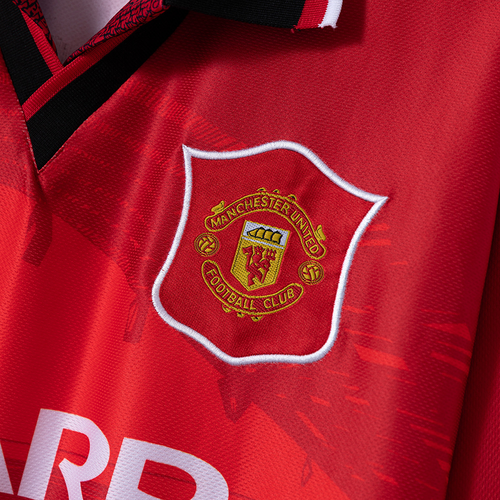 Manchester United 1994/96 Home Long Sleeve Retro Jersey – Classic Replica Football Soccer Shirt – Size S–XXL