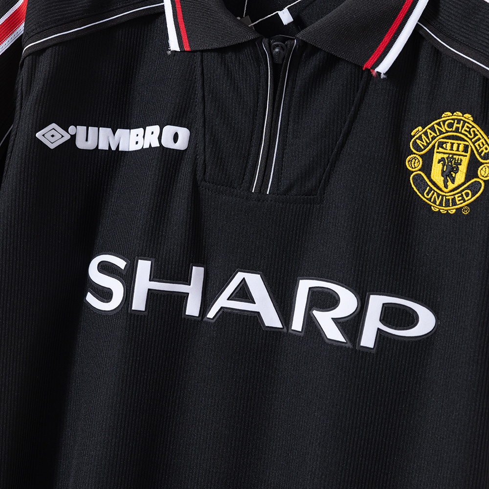 Manchester United 1998/99 Black Retro Jersey – Classic Replica Football Soccer Shirt – Size S–XXL