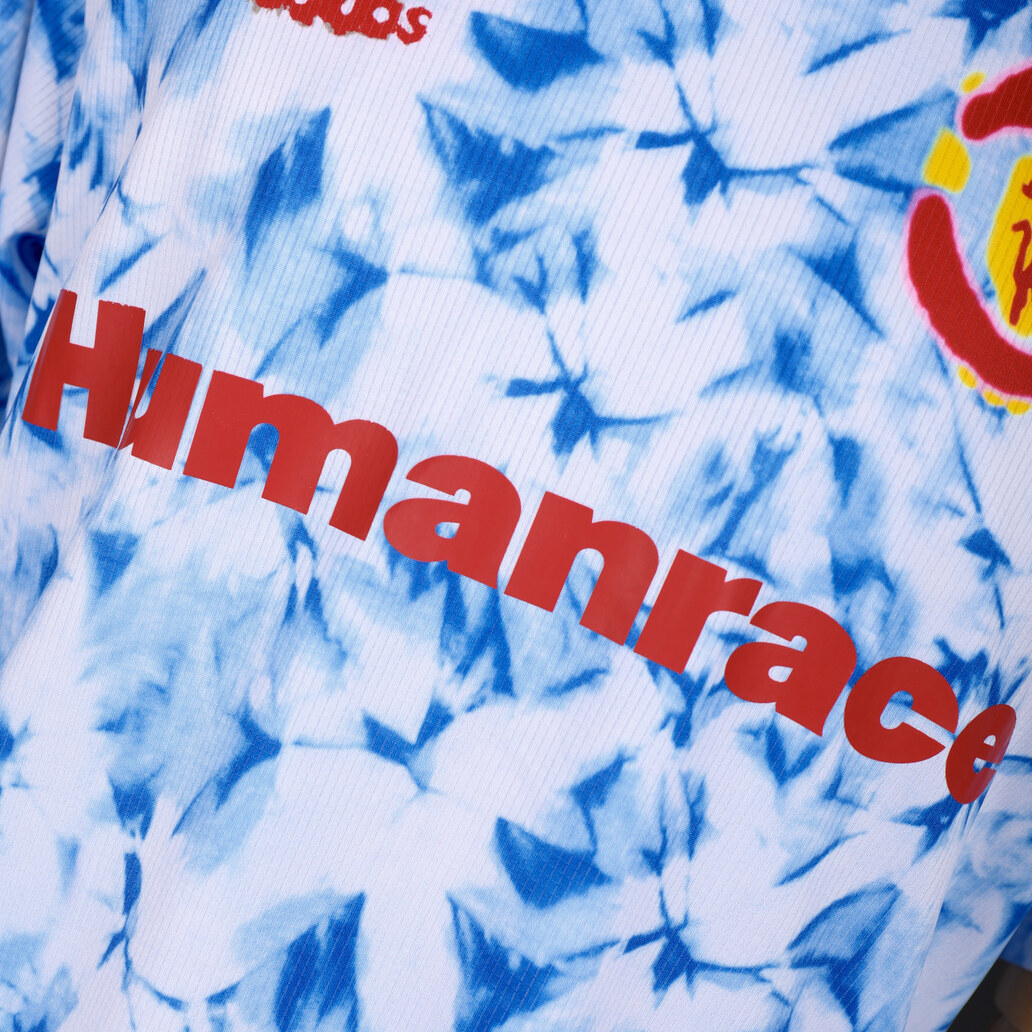 Manchester United 2020/21 Human Race Blue Retro Jersey – Classic Replica Football Soccer Shirt – Size S–XXL