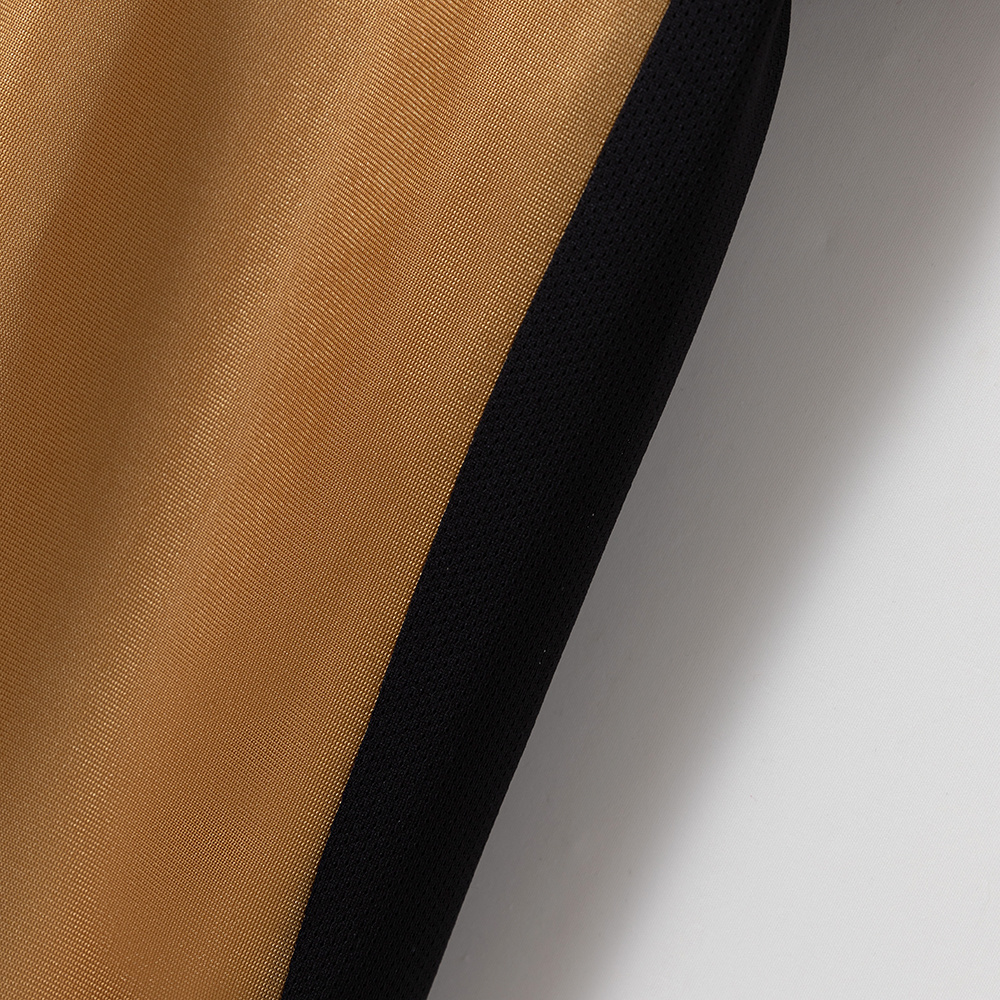 Manchester United 2001/02 Centennial Edition (Reversible) Retro Jersey – Classic Replica Football Soccer Shirt – Size S–XXL