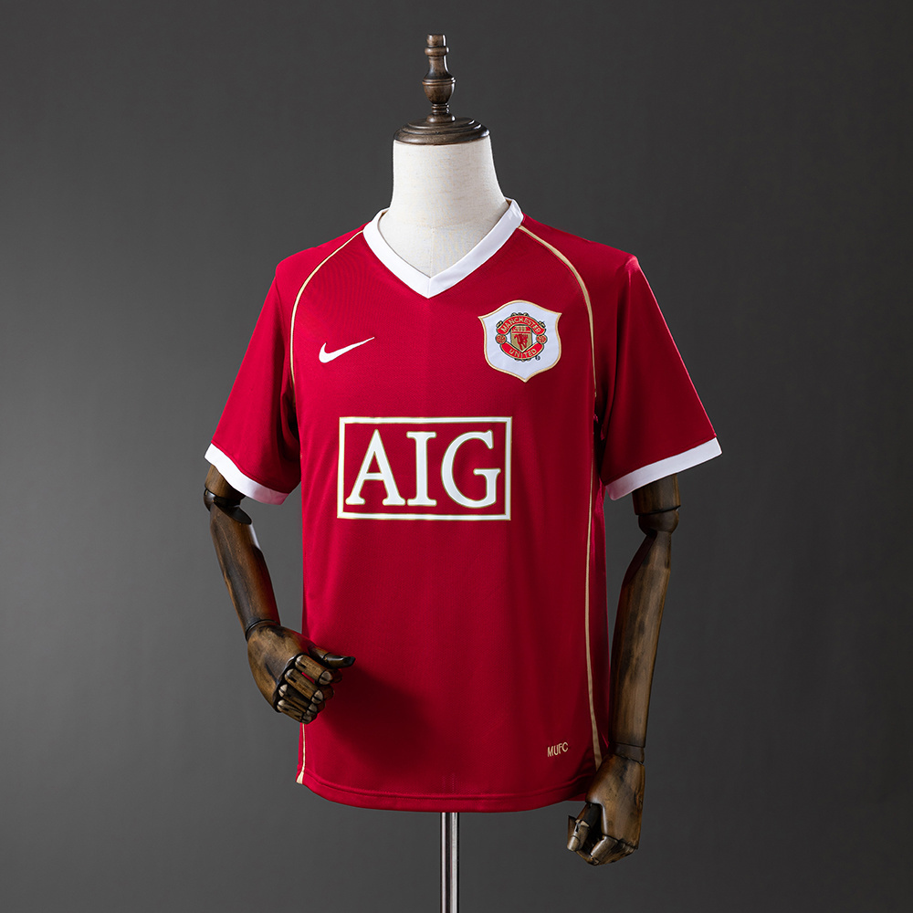 Manchester United 2006/07 Home Retro Jersey – Classic Replica Football Soccer Shirt – Size S–XXL