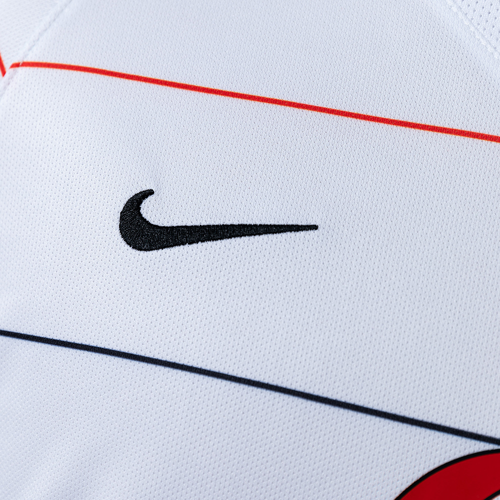 Manchester United 2003/05 Away Retro Jersey – Classic Replica Football Soccer Shirt – Size S–XXL