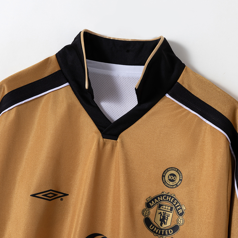 Manchester United 2001/02 Centennial Edition (Reversible) Retro Jersey – Classic Replica Football Soccer Shirt – Size S–XXL