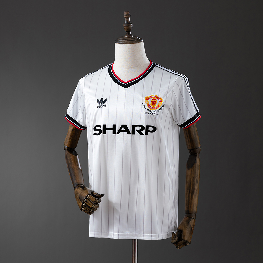 Manchester United 1983 Away Retro Jersey – Classic Replica Football Soccer Shirt – Size S–XXL