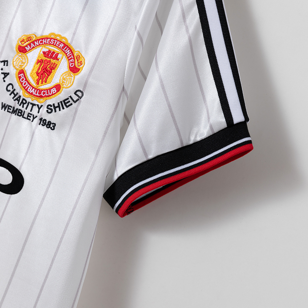 Manchester United 1983 Away Retro Jersey – Classic Replica Football Soccer Shirt – Size S–XXL