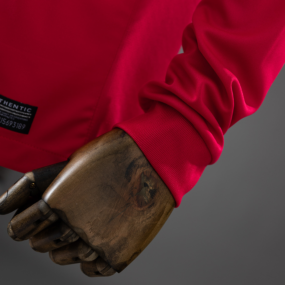 Manchester United 2010 Home Long Sleeve Retro Jersey – Classic Replica Football Soccer Shirt – Size S–XXL