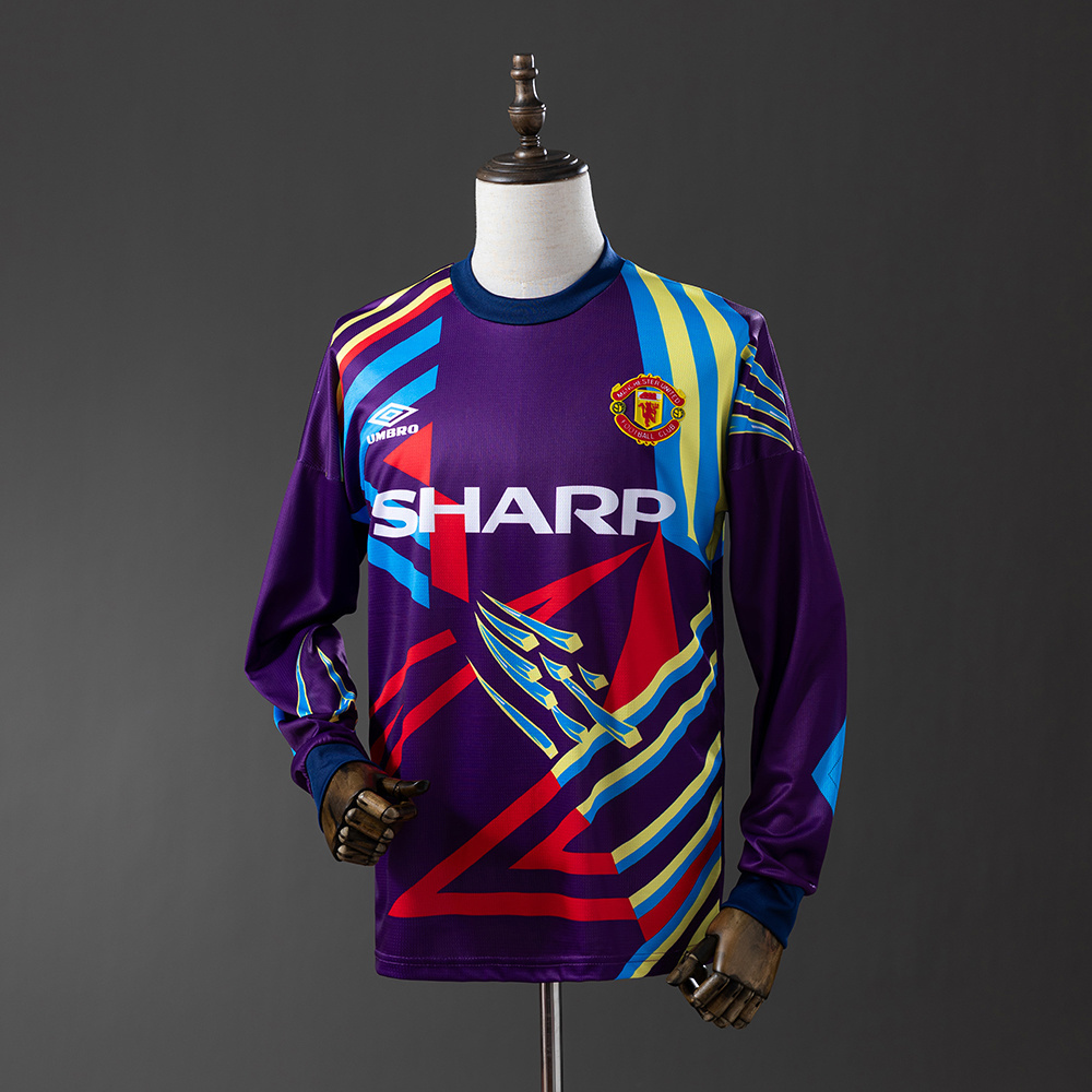 Manchester United 1992/94 Goalkeeper Long Sleeve Retro Jersey – Classic Replica Football Soccer Shirt – Size S–XXL