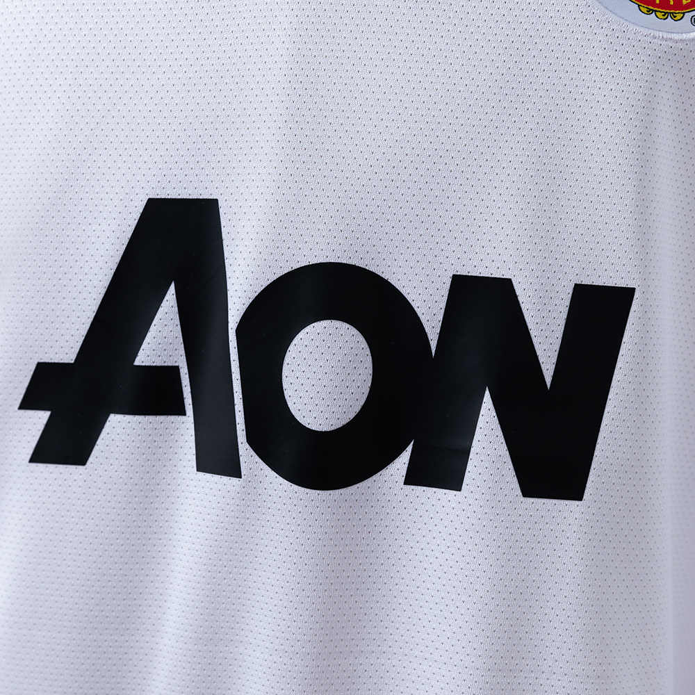 Manchester United 2010/11 Away Long Sleeve Retro Jersey – Classic Replica Football Soccer Shirt – Size S–XXL