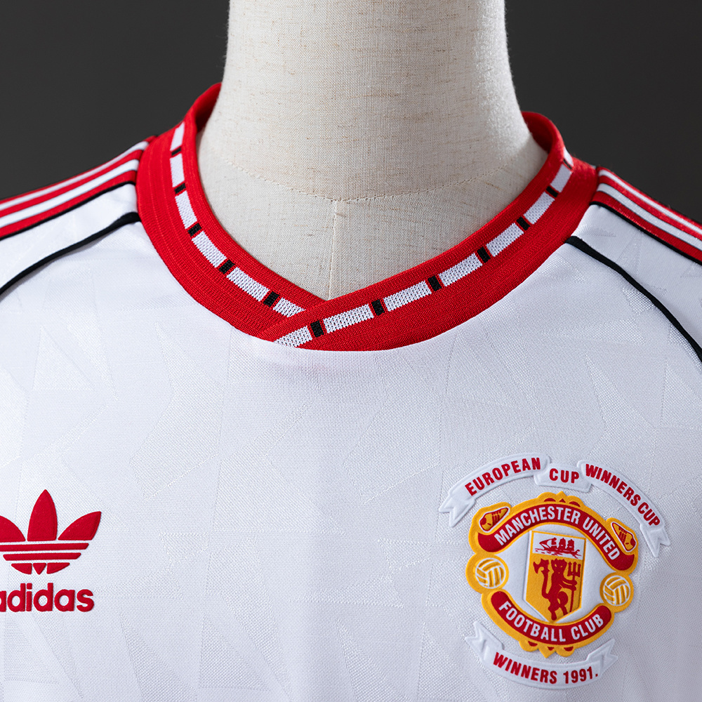 Manchester United 1991 Away (Reprint) Retro Jersey – Classic Replica Football Soccer Shirt – Size S–XXL