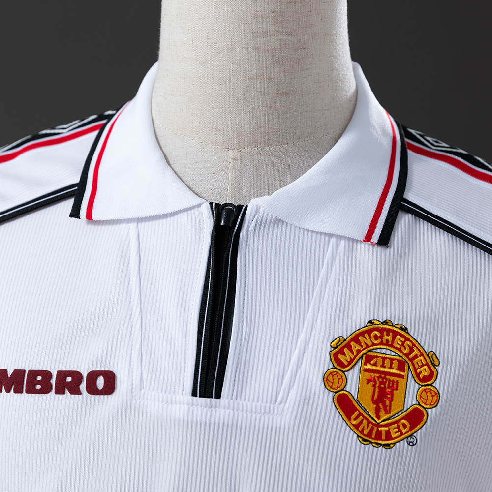 Manchester United 1998/99 White Retro Jersey – Classic Replica Football Soccer Shirt – Size S–XXL