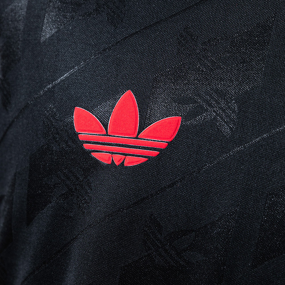 Manchester United LFSTLR 3-Stripes Black Shirt – Premium Lifestyle Football Top – Size S–3XL