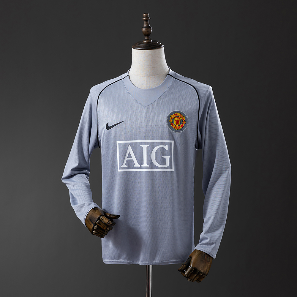 Manchester United 2007 Goalkeeper Grey Retro Jersey – Classic Replica Football Soccer Shirt – Size S–XXL
