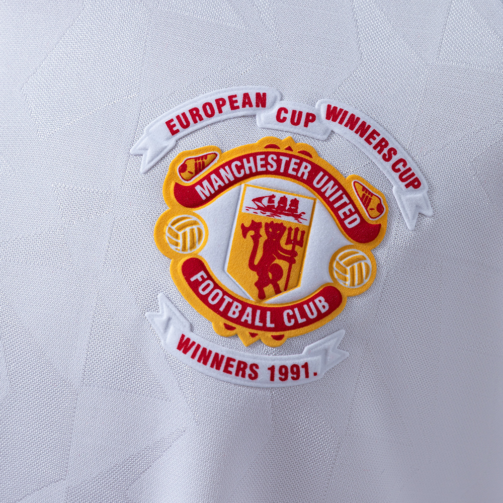 Manchester United 1991 Away (Reprint) Retro Jersey – Classic Replica Football Soccer Shirt – Size S–XXL