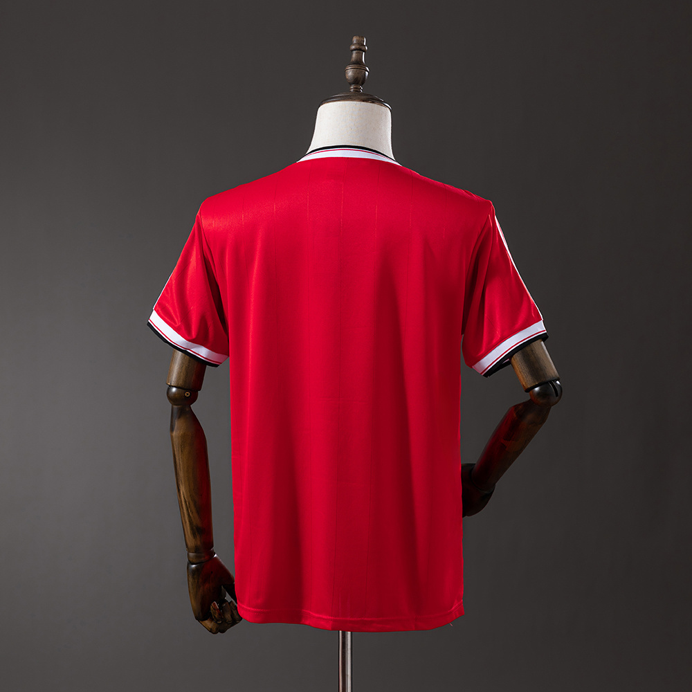 Manchester United 1984 Home Retro Jersey – Classic Replica Football Soccer Shirt – Size S–XXL